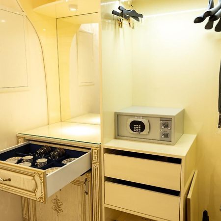 Royal Palace Luxury Hotel And Spa Khmelʼnytsʼkyy Quarto foto