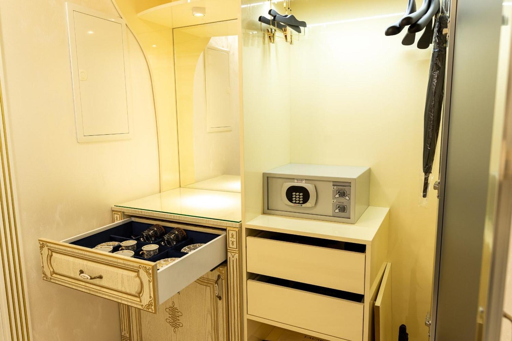 Royal Palace Luxury Hotel And Spa Khmelʼnytsʼkyy Quarto foto