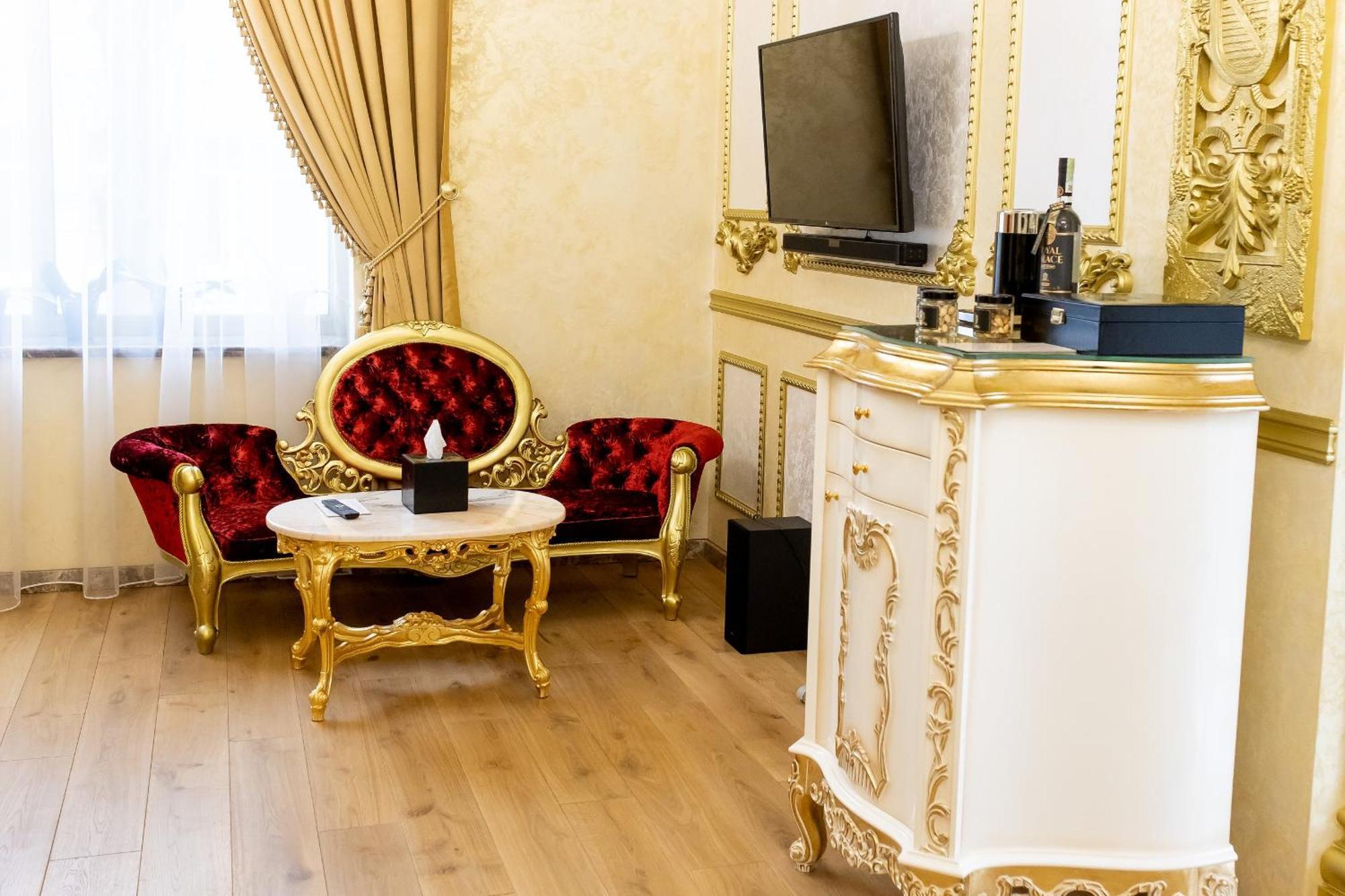 Royal Palace Luxury Hotel And Spa Khmelʼnytsʼkyy Quarto foto