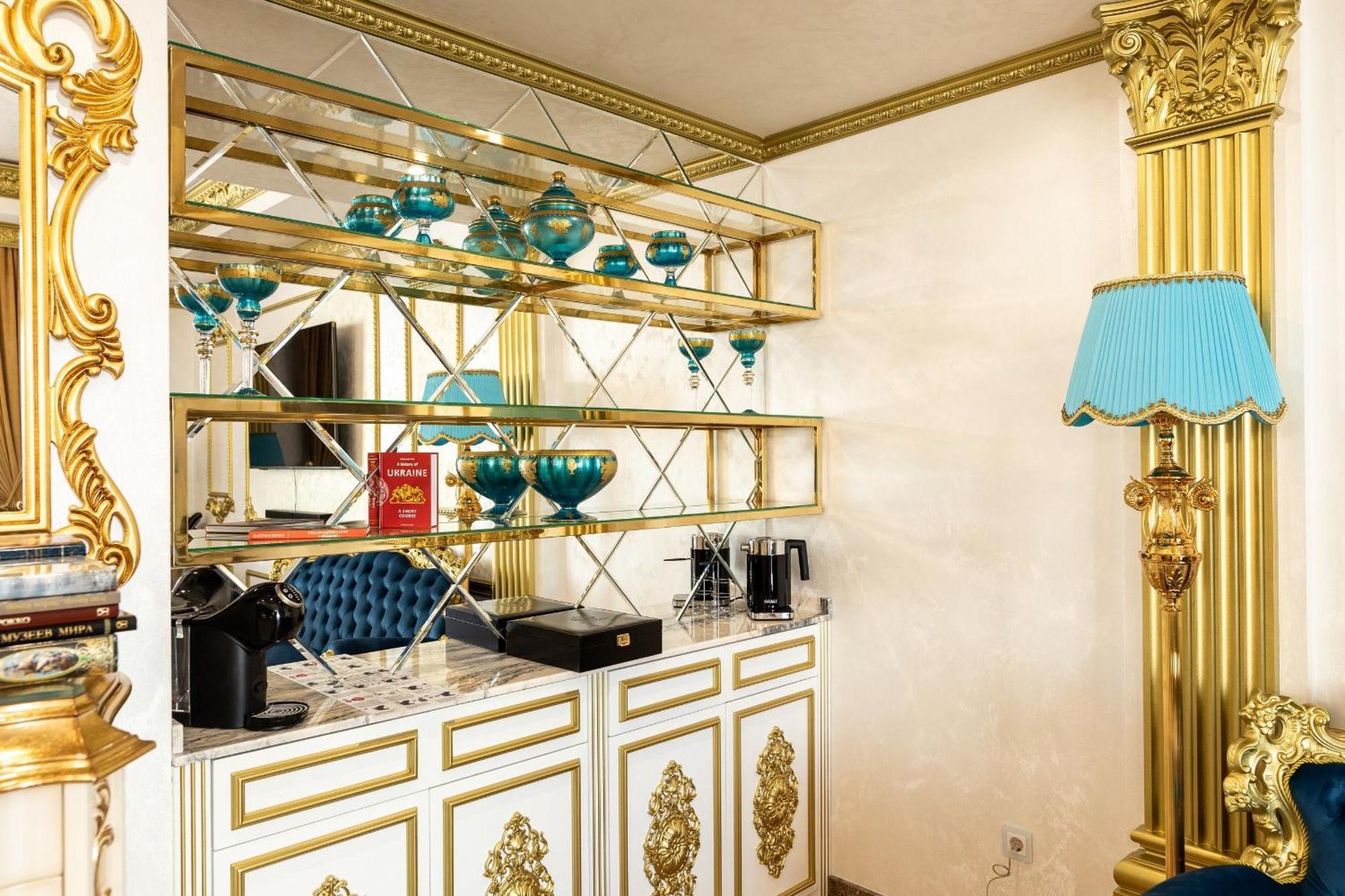 Royal Palace Luxury Hotel And Spa Khmelʼnytsʼkyy Quarto foto