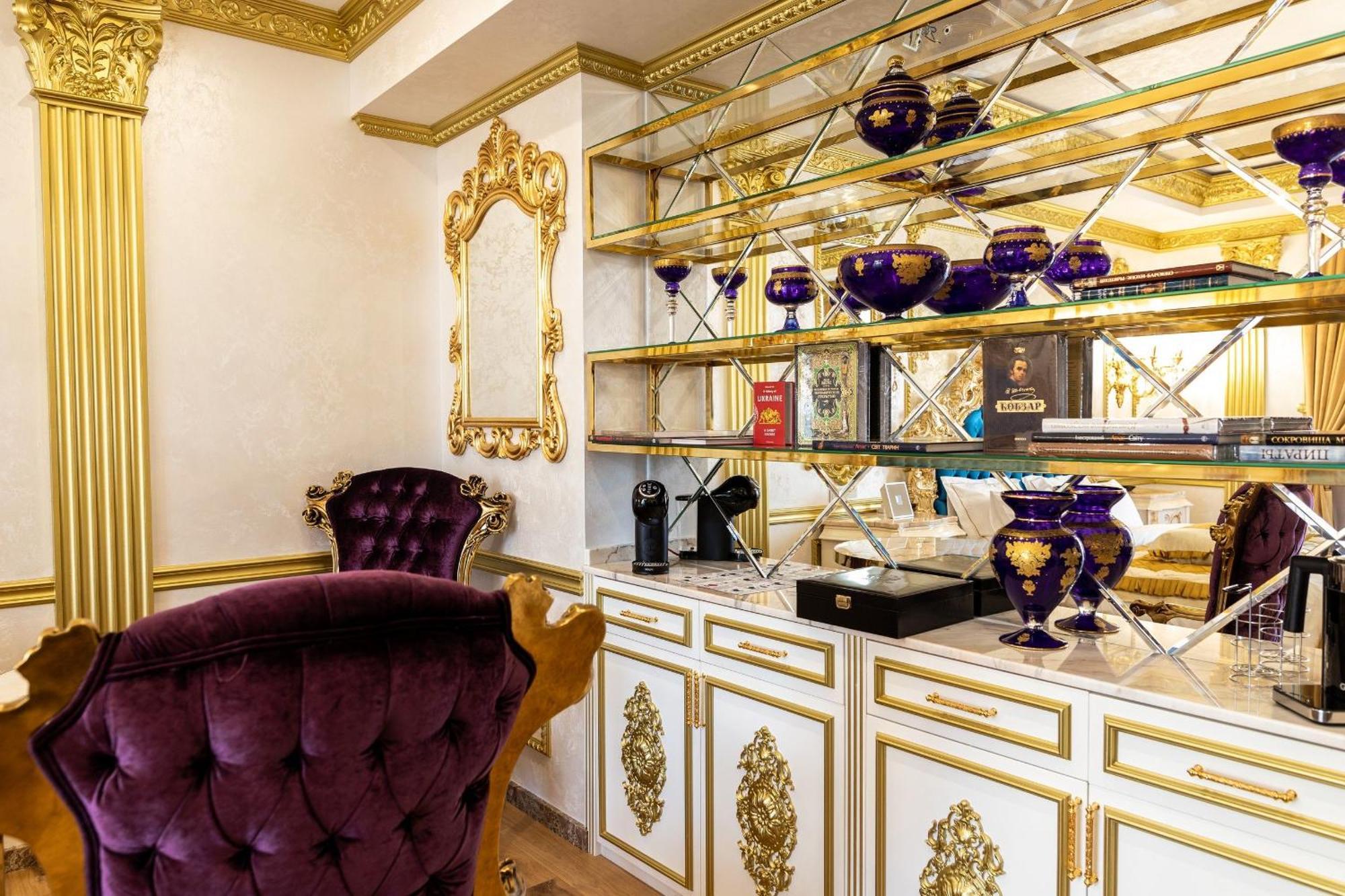 Royal Palace Luxury Hotel And Spa Khmelʼnytsʼkyy Quarto foto